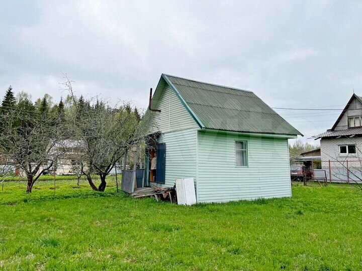 Дача 30 м² на участке 6 сот.