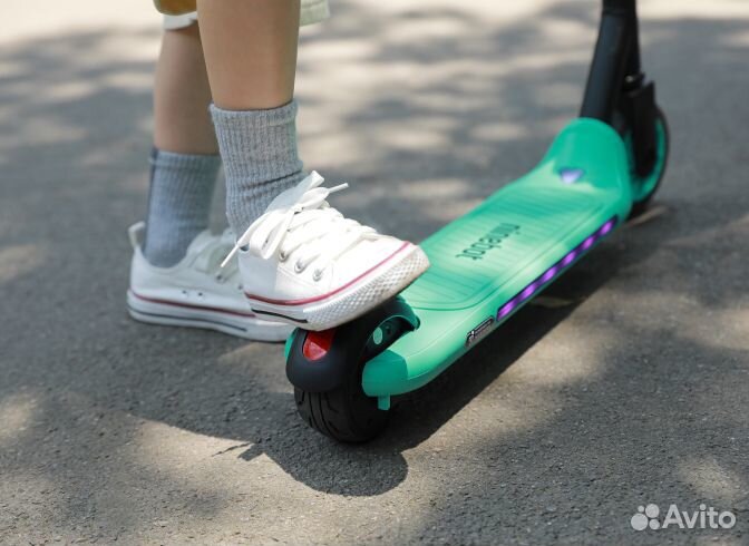 Электросамокат Segway-Ninebot KickScooter A6