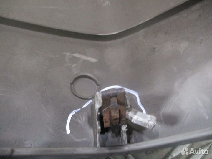 Накладка renault 5010563836