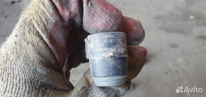 Датчик парковки Cadillac SRX 1 2003-2009