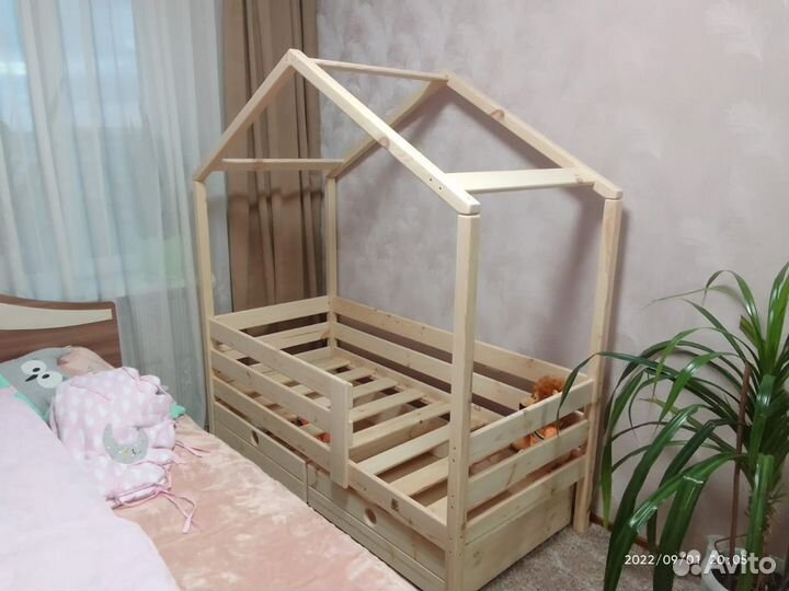 Детская кровать домик модель 