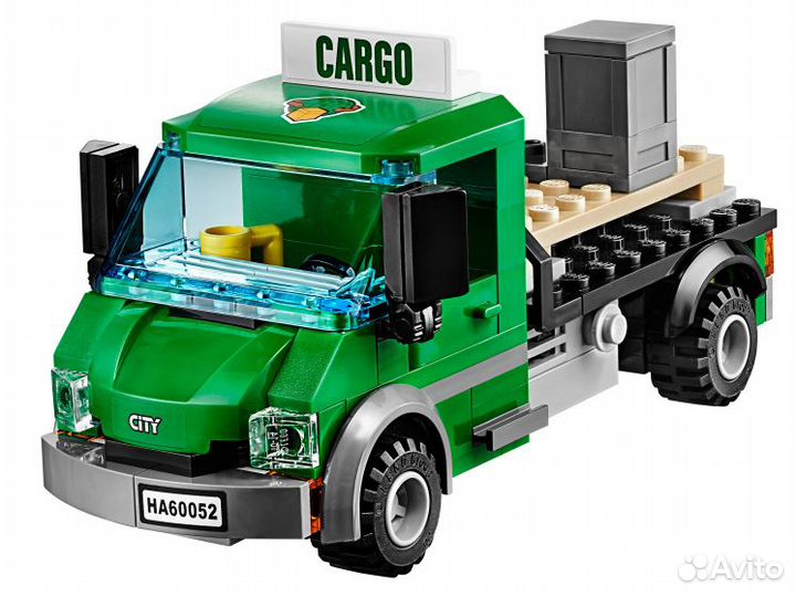 Cargo Train (Грузовой поезд) Lego 60052