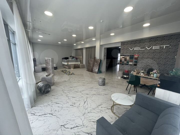 Торговая площадь, 176 м²