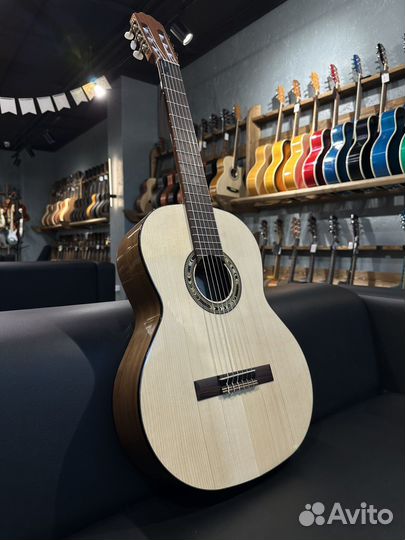 Kremona R65S Классическая гитара