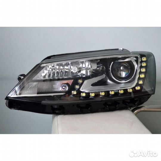 Фары фара оптика VW Jetta 6 2009+ LED