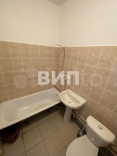 1-к. квартира, 37 м², 3/3 эт.