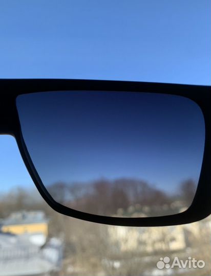 Солнцезащитные очки Hugo boss мужские