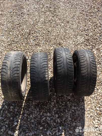 Bridgestone Ice Cruiser 7000 195/65 R15