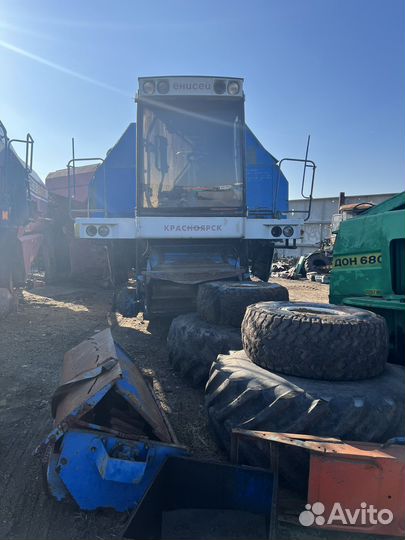 Разбор комбайнов Енисей 950