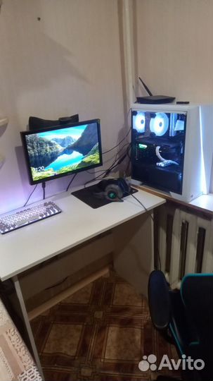 Монитор Acer 1366x768