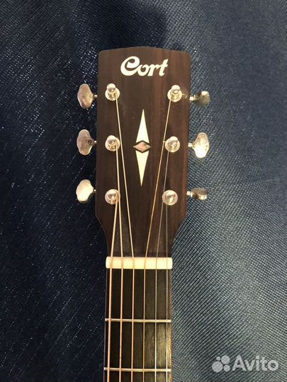 Акустическая гитара cort