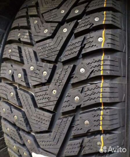 Hankook Winter I'Pike RS2 W429 235/45 R18