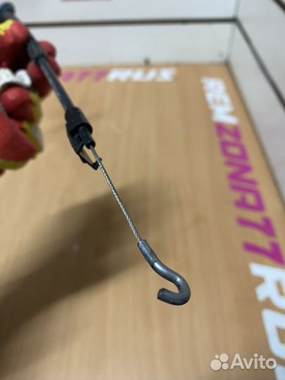 Трос замка двери volkswagen touran 1t0837085a