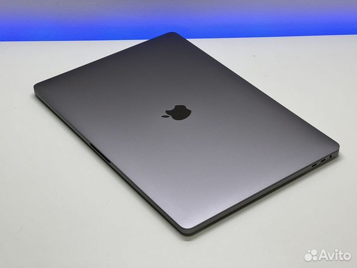 Идеальный MacBook Pro 16 i7/32/512 49 циклов