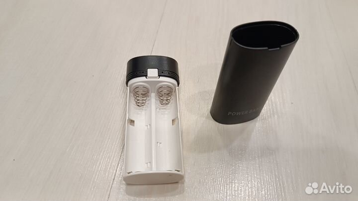 Зарядное для аккумуляторов 18650 + power bank