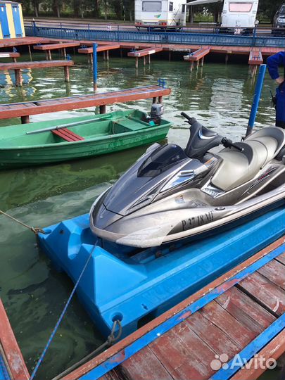 Понтон для гидроцикла (причал)