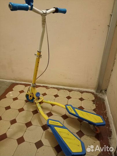 Инерционный самокат