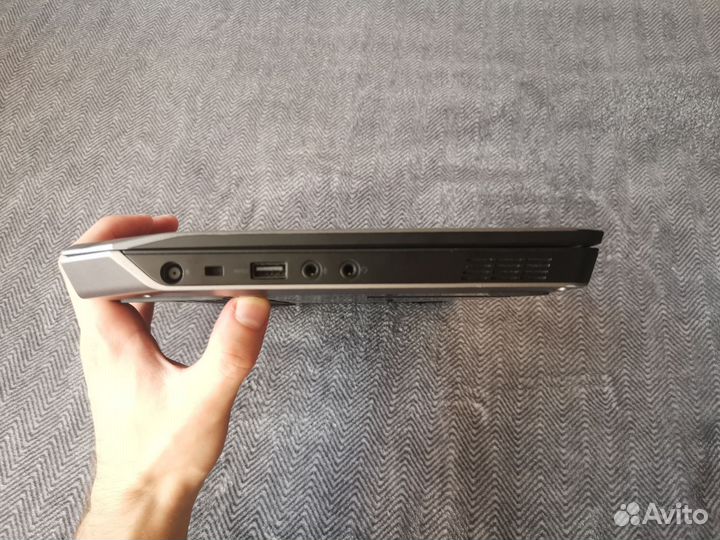 Dell Alienware 13 r2