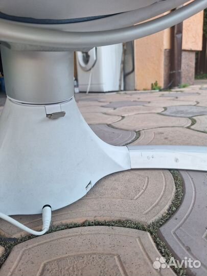 Детские электронные качели tommy