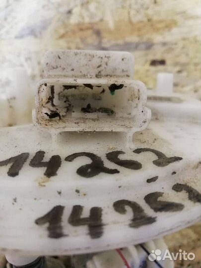 Колба в бак Opel Corsa D (2006 - 2010) 13216318