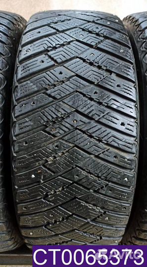 Goodyear UltraGrip Ice Arctic SUV 225/55 R18 96T