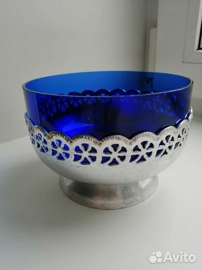 Поднос. Сахарница