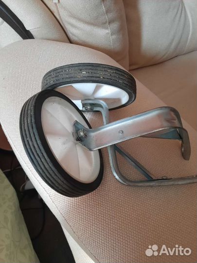 Колеса для детского трехколесного велосипеда