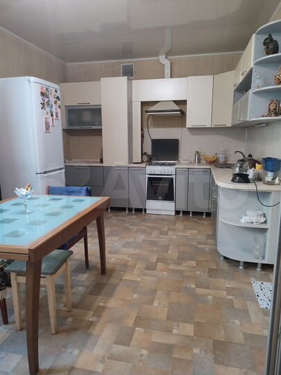 2-к. квартира, 80,1 м², 1/5 эт.