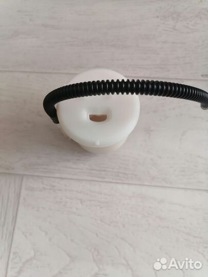 Фильтр топливный Toyota Corolla 151