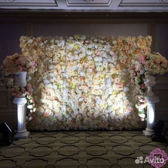 Цветочная стена в аренду на свадьбу