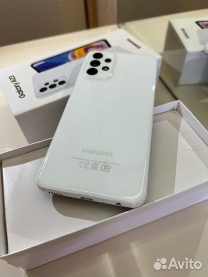 Samsung Galaxy A23, 4/64 ГБ