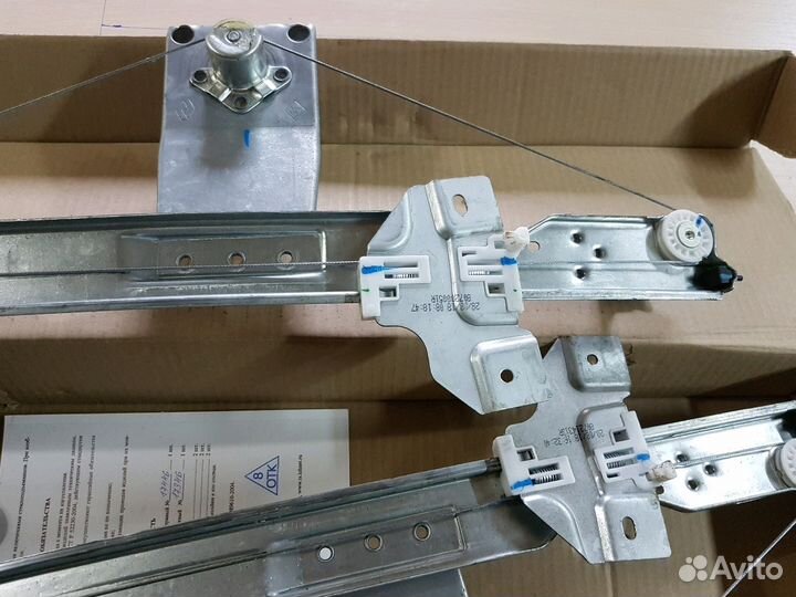 Стеклоподьемники дастер.оригенал