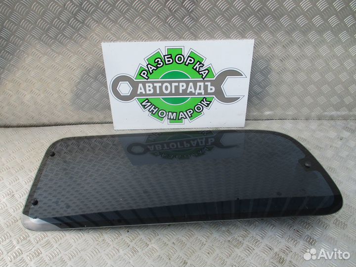 Стекло заднее левое кузовное Hyundai Starex H1