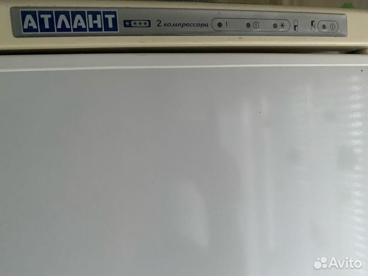 Холодильник атлант бу