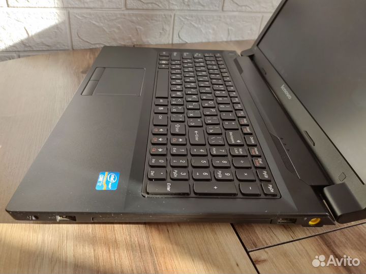 Lenovo / Core i7 / SSD / Быстрый