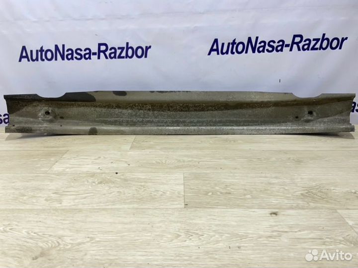 Усилитель бампера задний Audi A6 седан AEB 1998