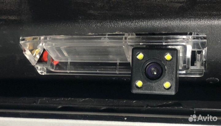 Плафон подсветки номера под камеру заднего вида