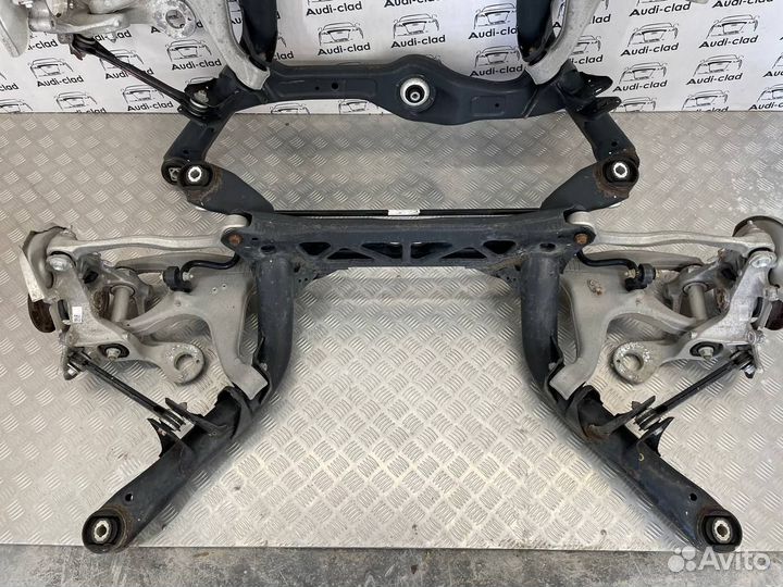 Подрамник задний Audi A4 B8 / A5 8T