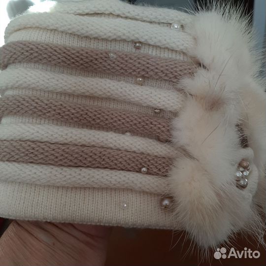 Шапка женская вязаная