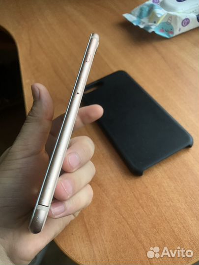 iPhone 8 Plus, 64 ГБ