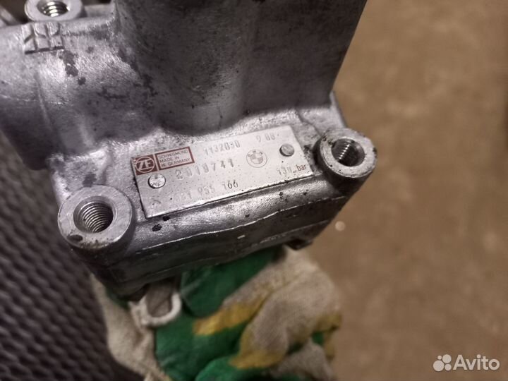 Насос гур BMW E34 E36 бмв е34 е36 ZF 130bar