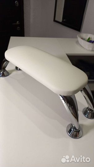 Подставка для маникюра