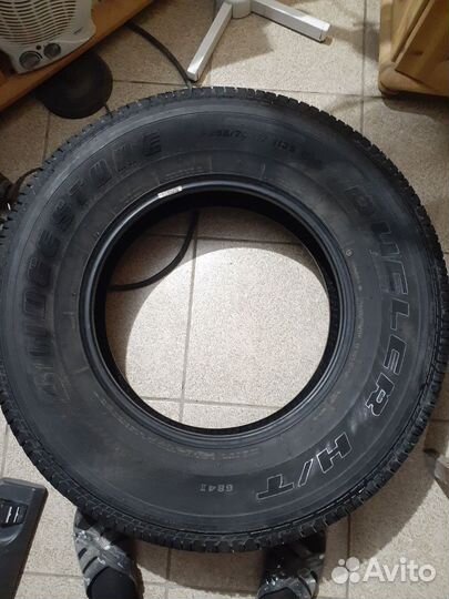 Bridgestone Dueler 684 265/70 R17