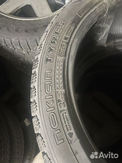 Nokian Tyres Hakkapeliitta R3 SUV 285/40 R22