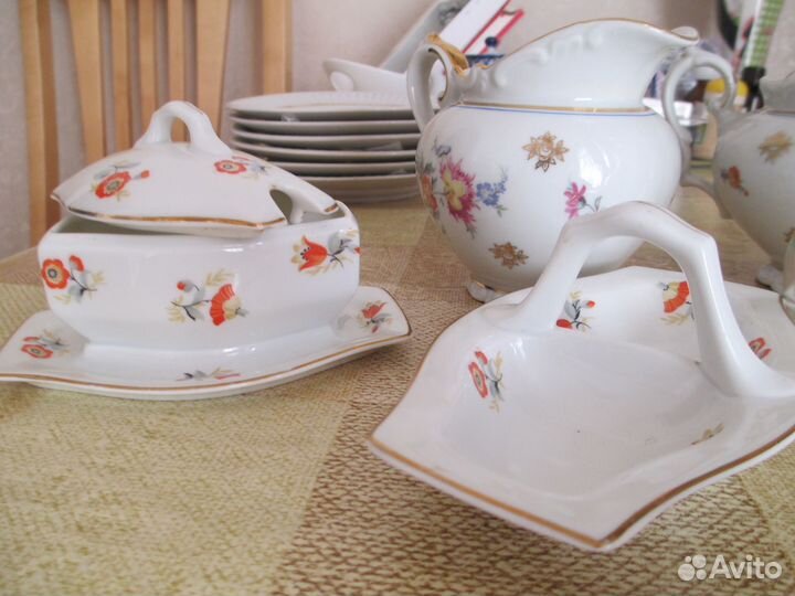 Фарфоровая посуда (винтаж)