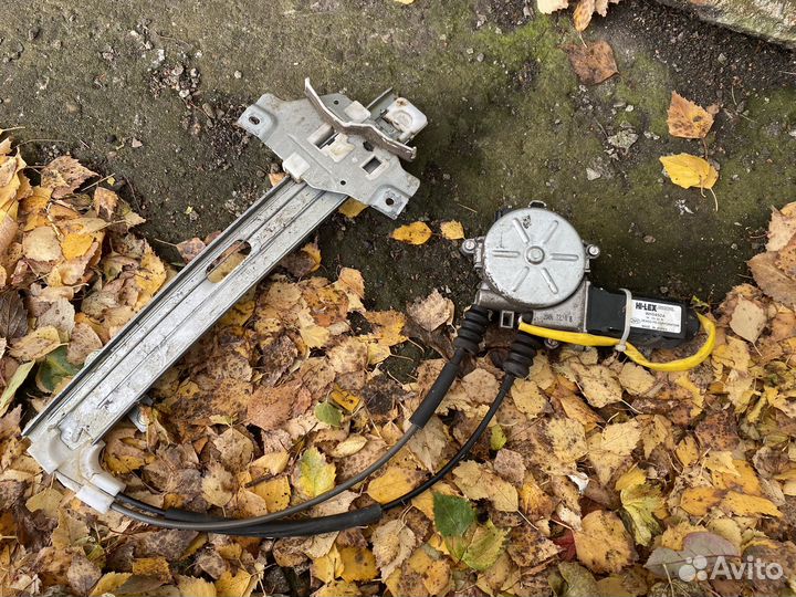 Задние стеклоподъемники на Kia Spectra