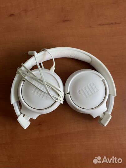 Проводные наушники jbl