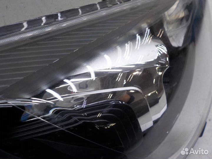 Фара правая Kia Rio