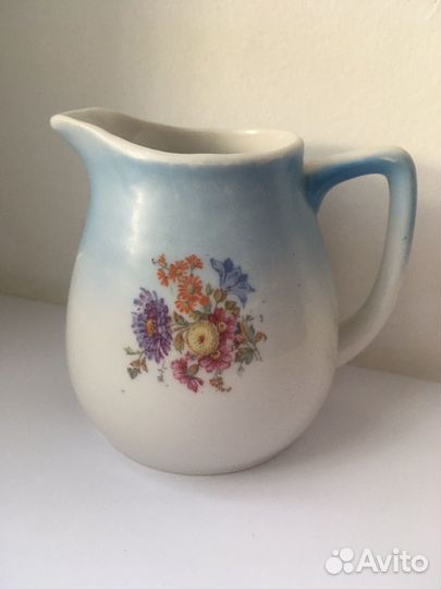 Молочник сливочник,фарфор