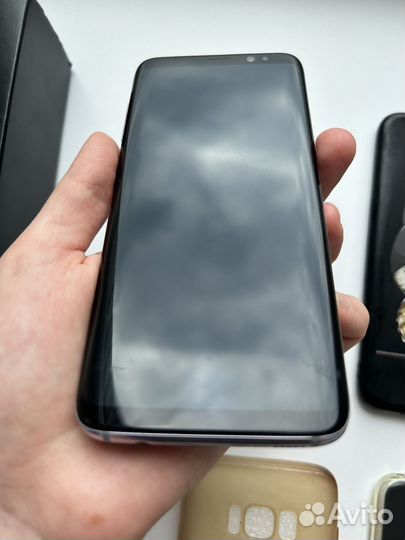 Samsung Galaxy S8, 4/64 ГБ